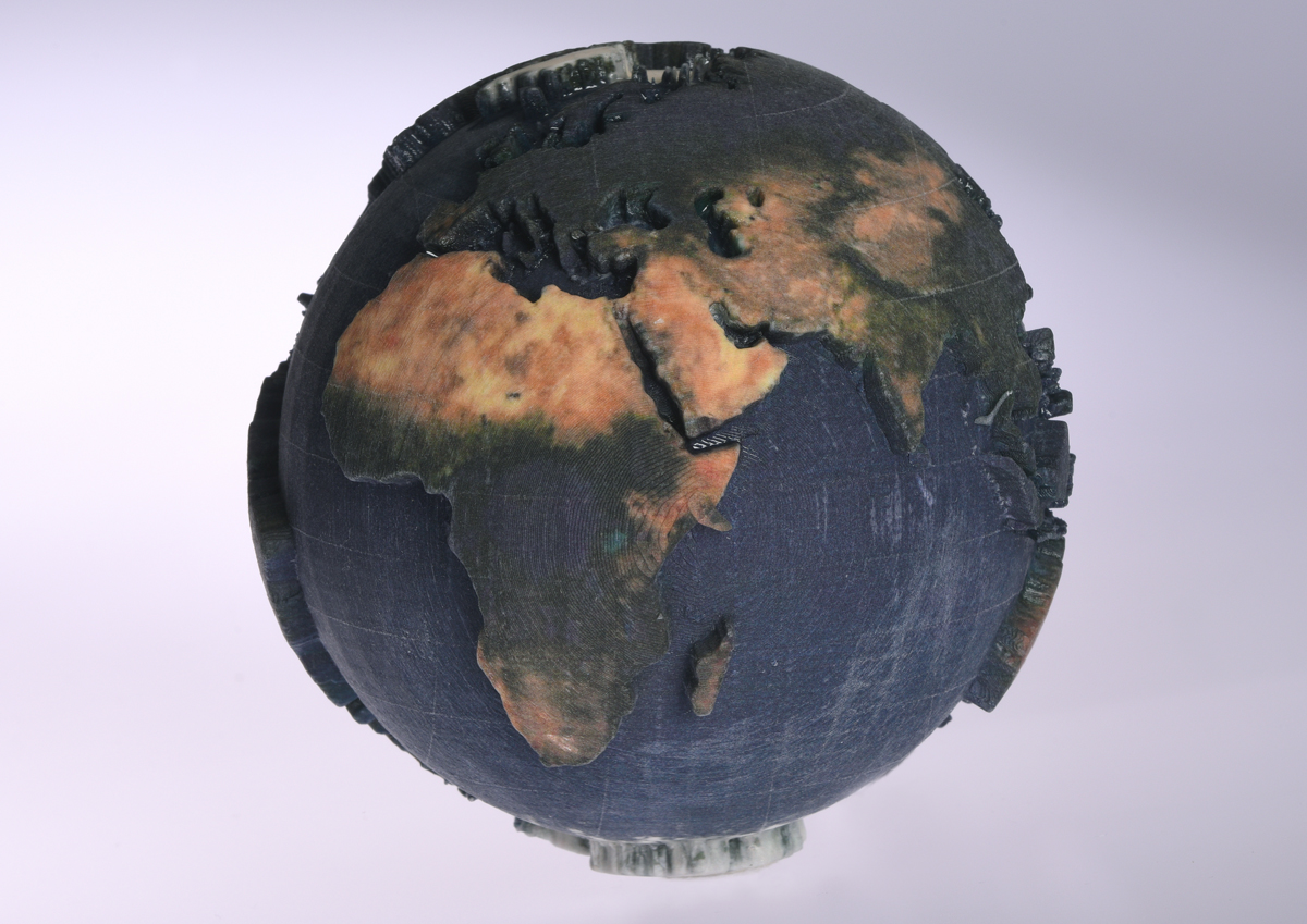 mCor ARKe consumer full-color 3D printer 3D printed globe