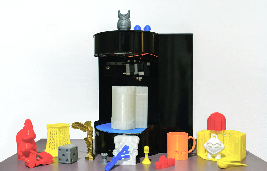 Blacksmith Genesis 3D printer and scanne prints
