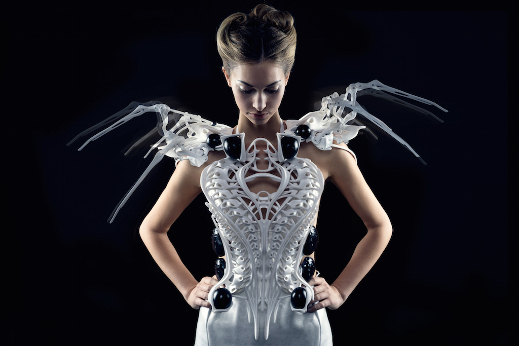 Anouk Wipprecht 3D Printed Mechatronic Spider Dress