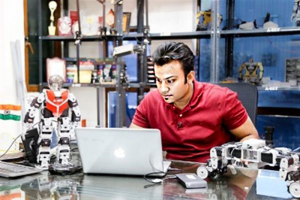 manav inexpernsive 3d printed robot india