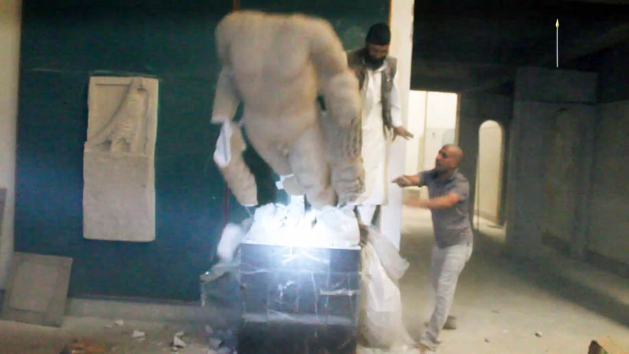 isis destroys mosul museum