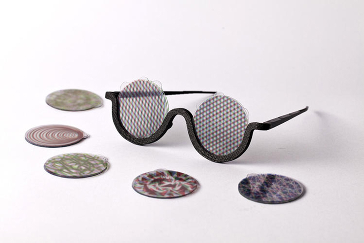 3D printed LSD MOOD glasses to replicate hallucinations lenses
