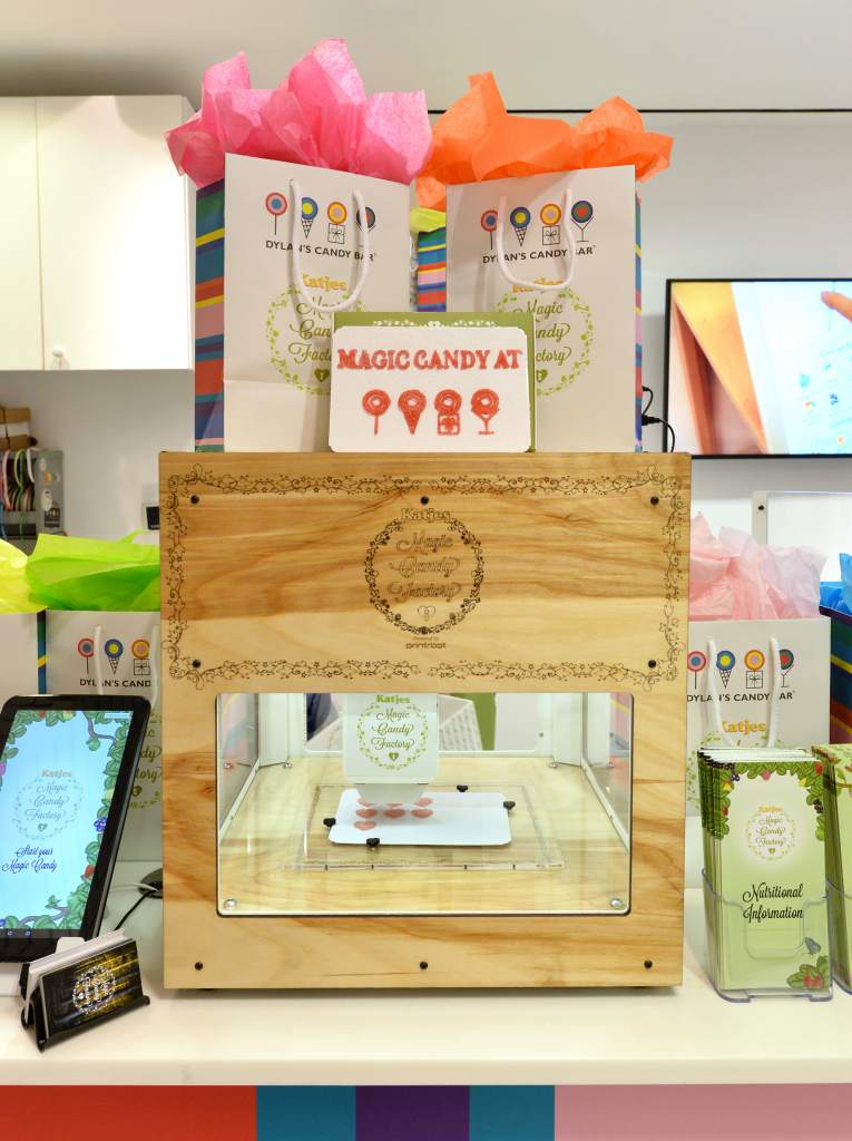 "NEW YORK, NY - MAY 19: A 3D candy printer is seen during Dylan's Candy Bar exclusively launches first 3D printed candy in the U.S. with Katjes Magic Candy Factory on May 19, 2016 in New York, New York. (Photo by Andrew Toth/Getty Images for Dylan's Candy Bar)"