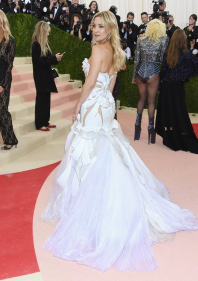 Kate Hudson Looks Amazing in 3D Printed Dress - 3D Printing Industry