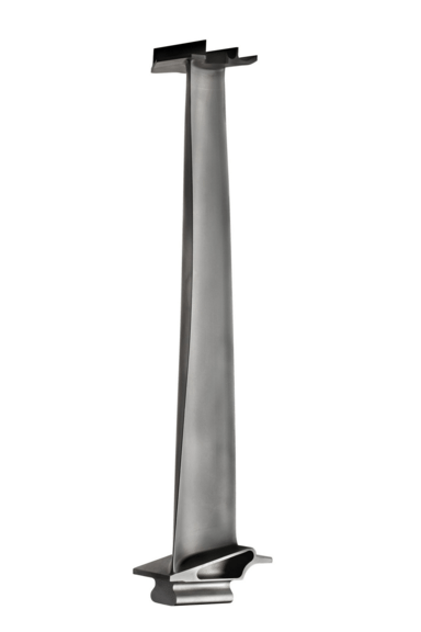Low Pressure Turbine blade in γ-titanium aluminide made by Avio Aero.