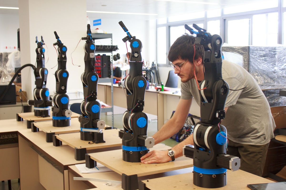 Robotic arms at BCN3D Technologies. Photo via BCN3D