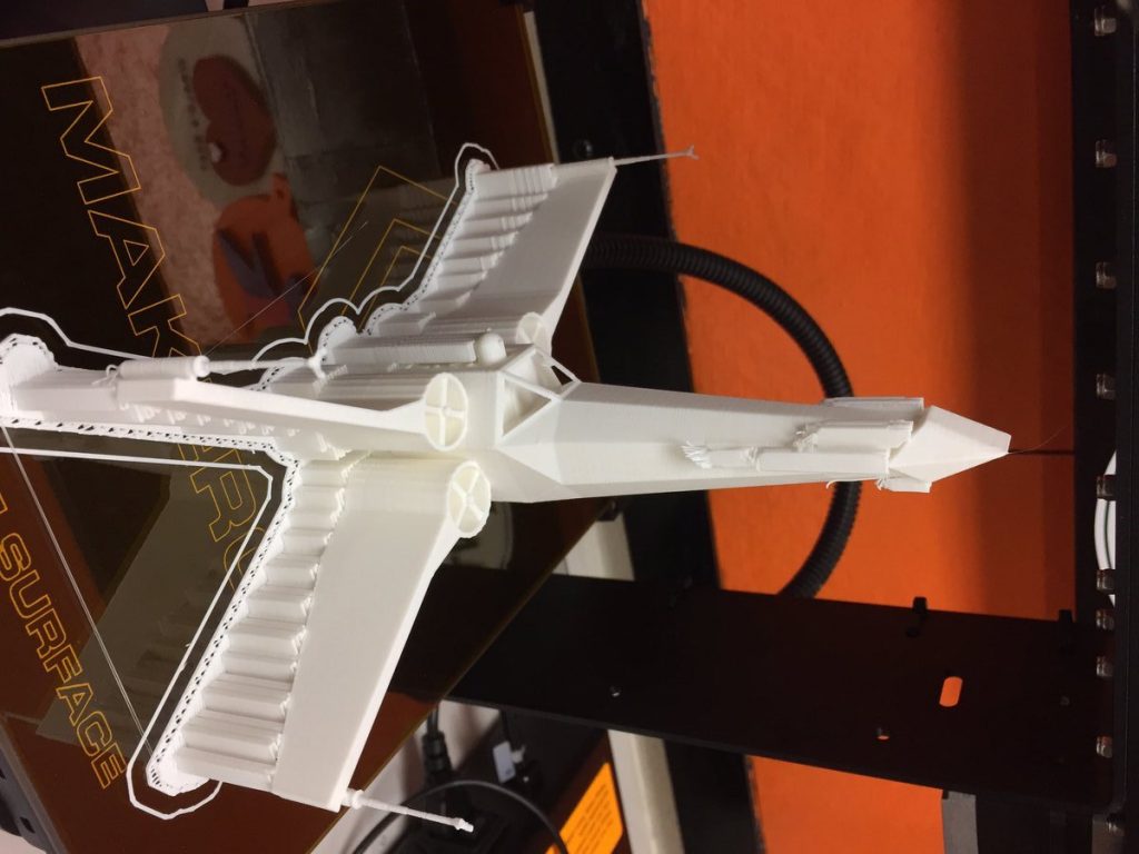 3D printed X-Wing Photo via: Mike Hathorn on Twitter @sketch2print