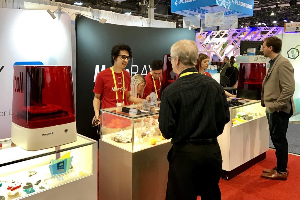 Sprintray presenting the Moonray D at their booth during CES 2017.
