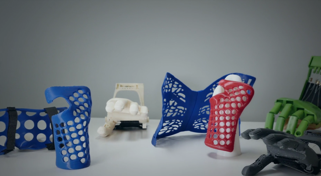 Range of 3D printed prostheses and orthoses designed by WiDE.