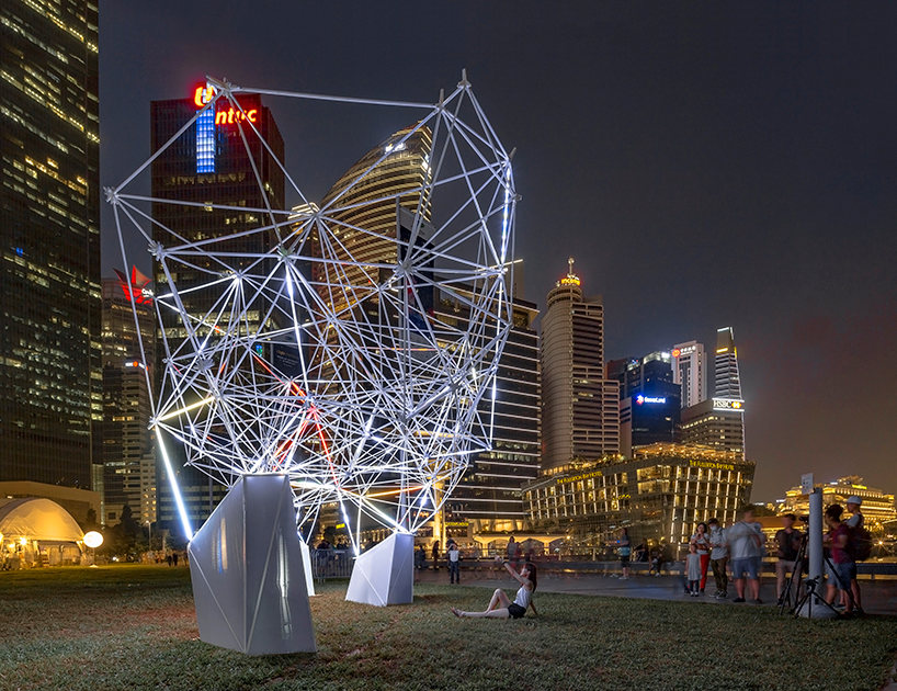 The 3D printed mesh installation. Photo by Felix Raspall and Carlos Banon, Singapore University of Technology and Design