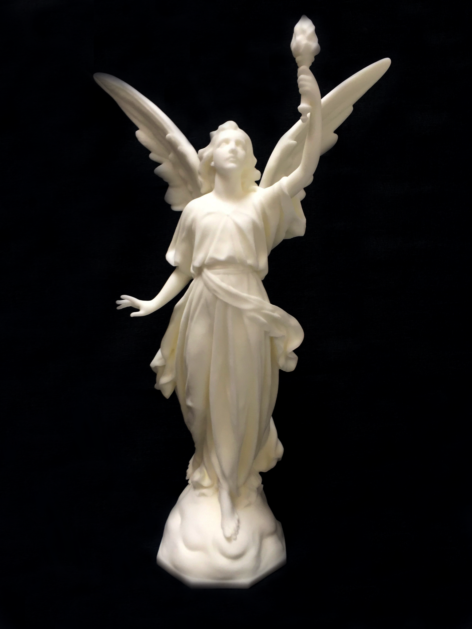 The Holy Lucy statue which measures 750mm x 450mm x 250mm. Image via Additive Elements. 