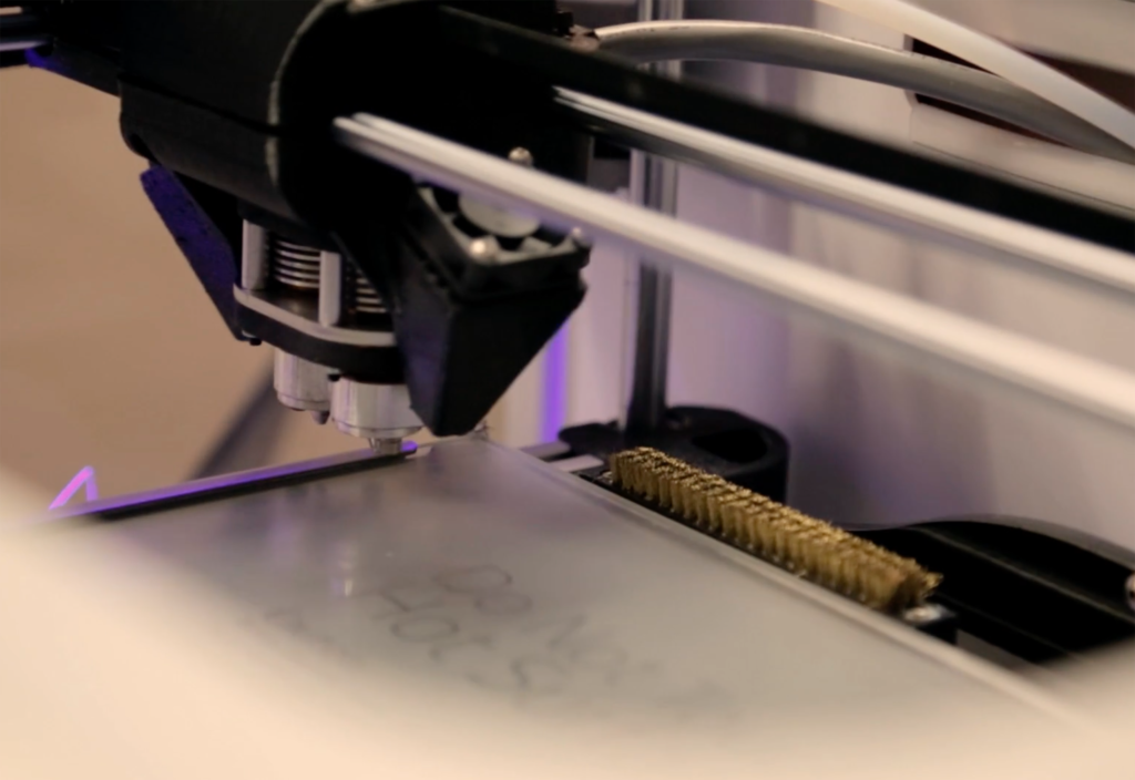 Plastic repair using 3D printers. Image via Blackstone. 