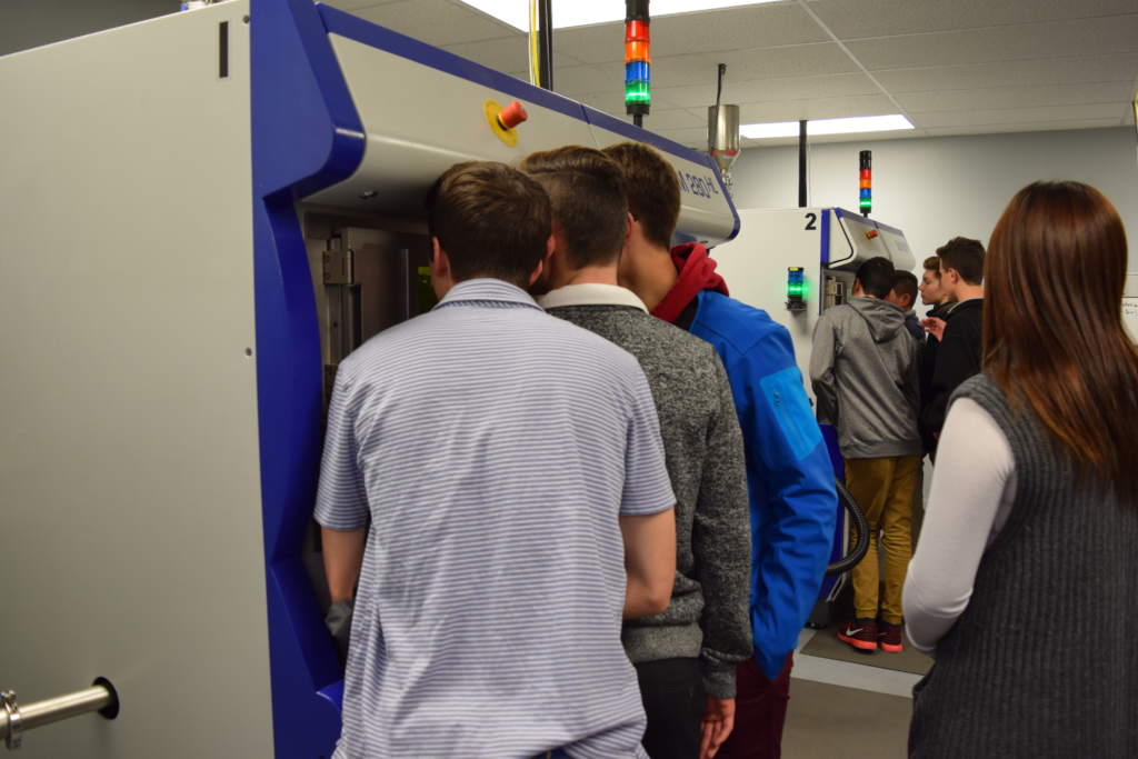 Students Captivated by Metal Additive Manufacturing, Photo via Imperial Machine and Tool Co.
