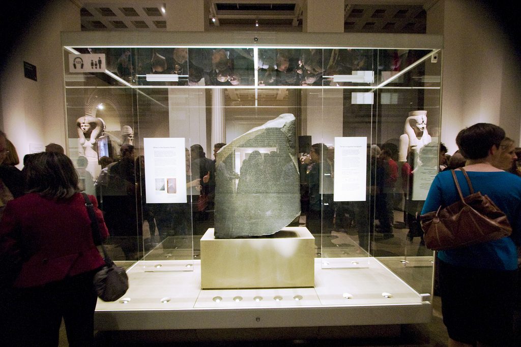 The Rosetta Stone in-situ at the British Museum in London. Photo by Ann Wuyts. vintagedept on Flickr