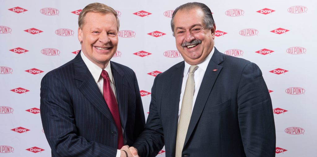 Dupont CEO Edward Breen with Dow CEO Andrew Liveris. Photo via Dow.