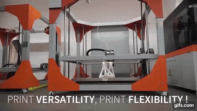 Impresora 3D Big Rep y neúmatico de filamento TPU.