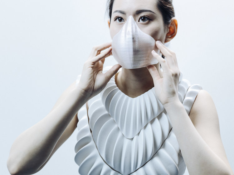 Amphibio 3D printed gills. Design by Jun Kamei / Photography by Mikito Tateisi / Model Jessica Wang