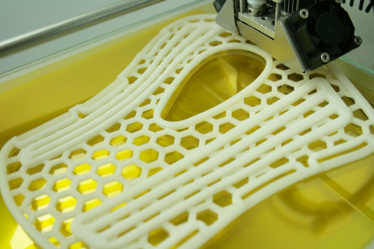 A 3D printed brace created with Facilan Polycaprolactone (PCL) 100. Photo via ElogioAM.