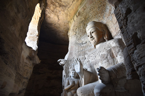 Yungang Grottoes are a cradle of Buddhist art, playing host to more than 51,000 sculptures. Photo by Zhang Xingjian.