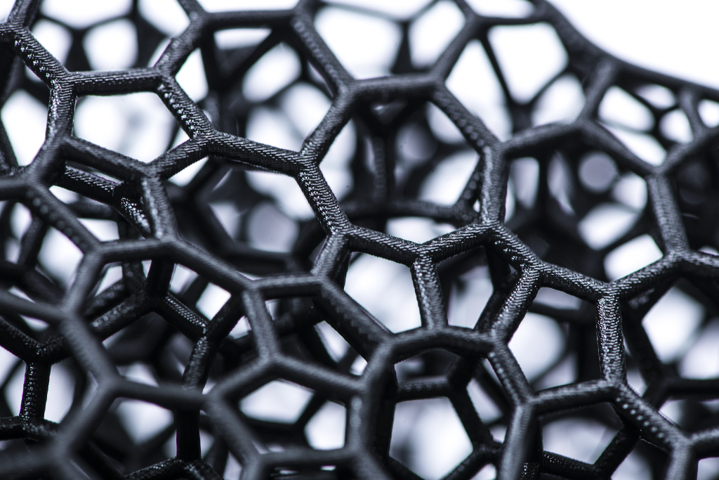Closeup of 3D printed lattice struts for the Precision-Fit SpeedFlex Precision Diamond helmet lining. Photo via Carbon