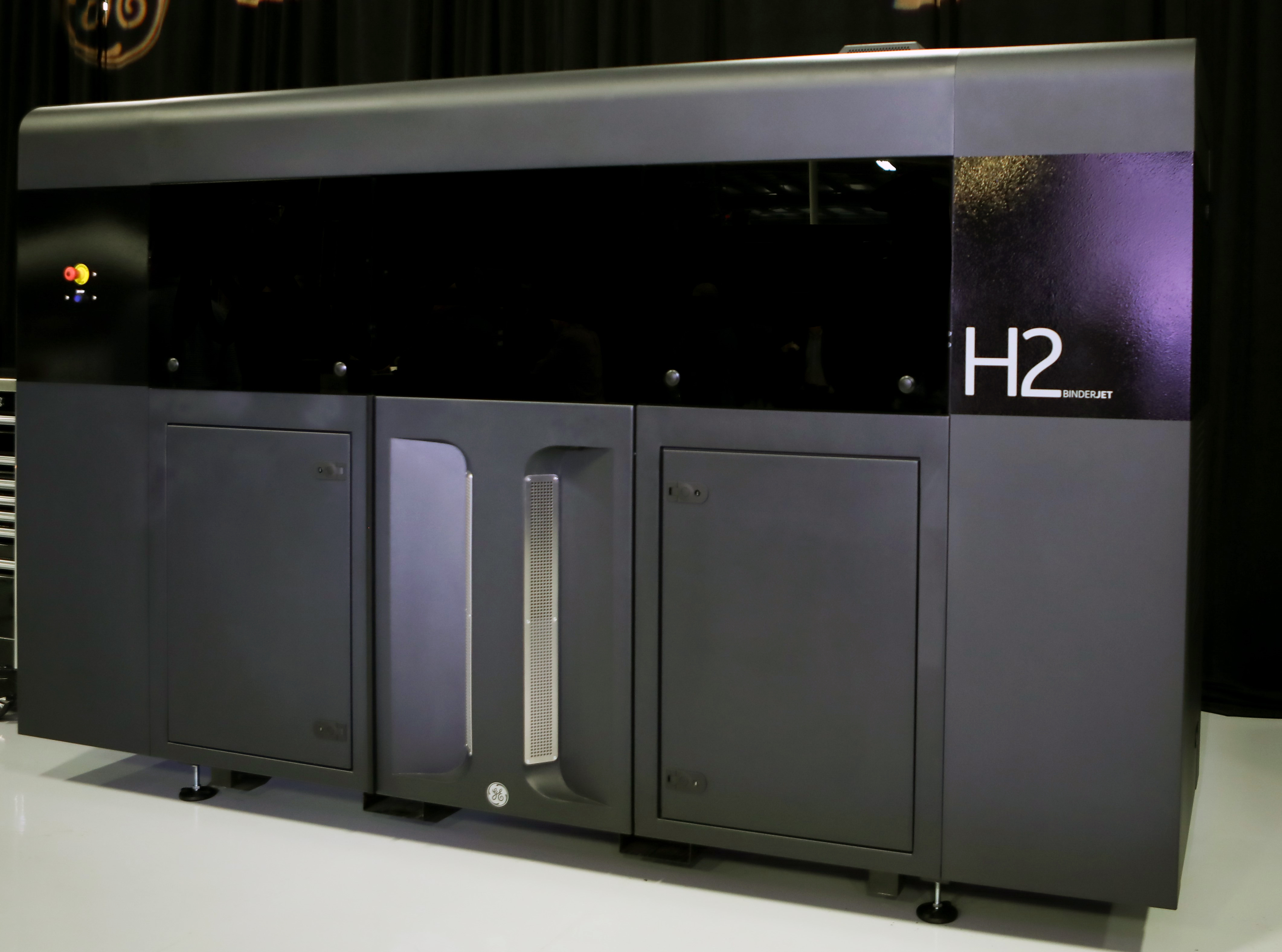 H2, a binder jet BETA machine by GE Additive. Image via GE Additive.