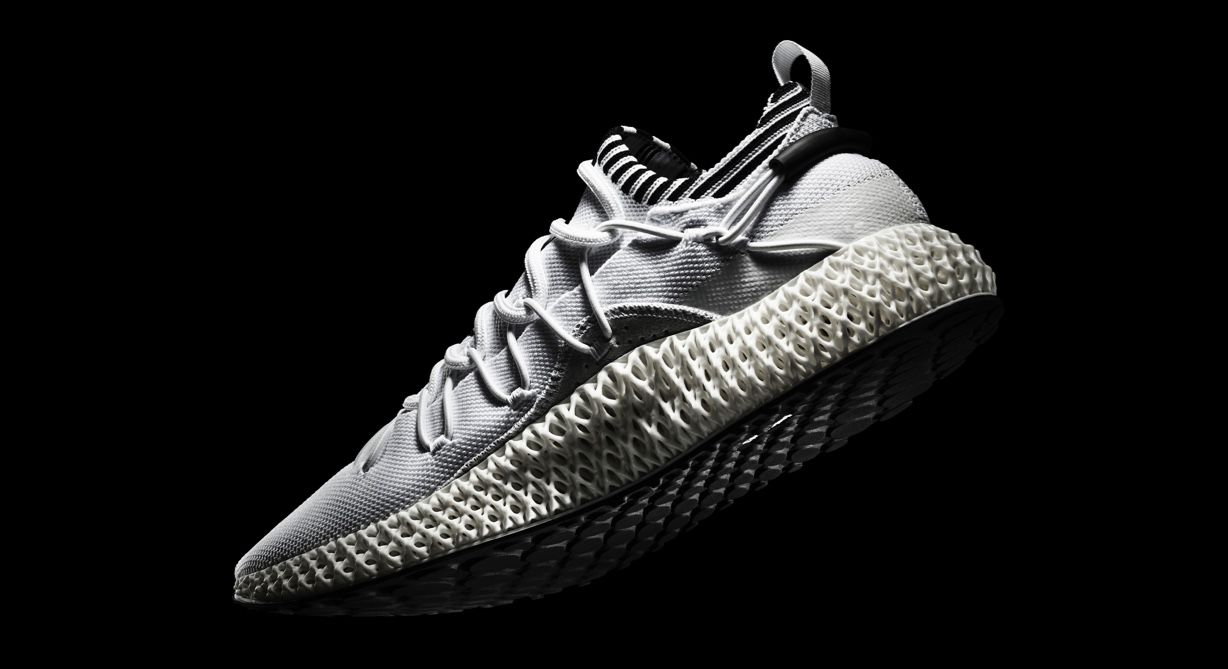 The cording system of the Y3 RUNNER 4D !!. Image via Y-3/adidas