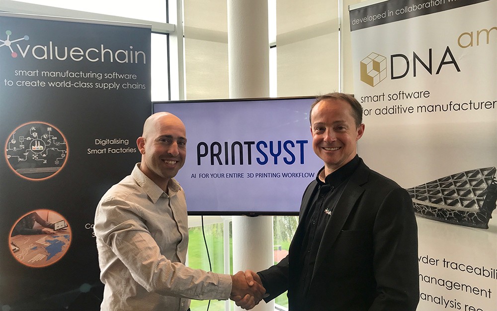 Left to Right: Itamar Yona (Printsyst Ltd. CEO) and Tom Dawes (Valuechain and DNA.am Ltd. Chairman). Photo via Printsyst