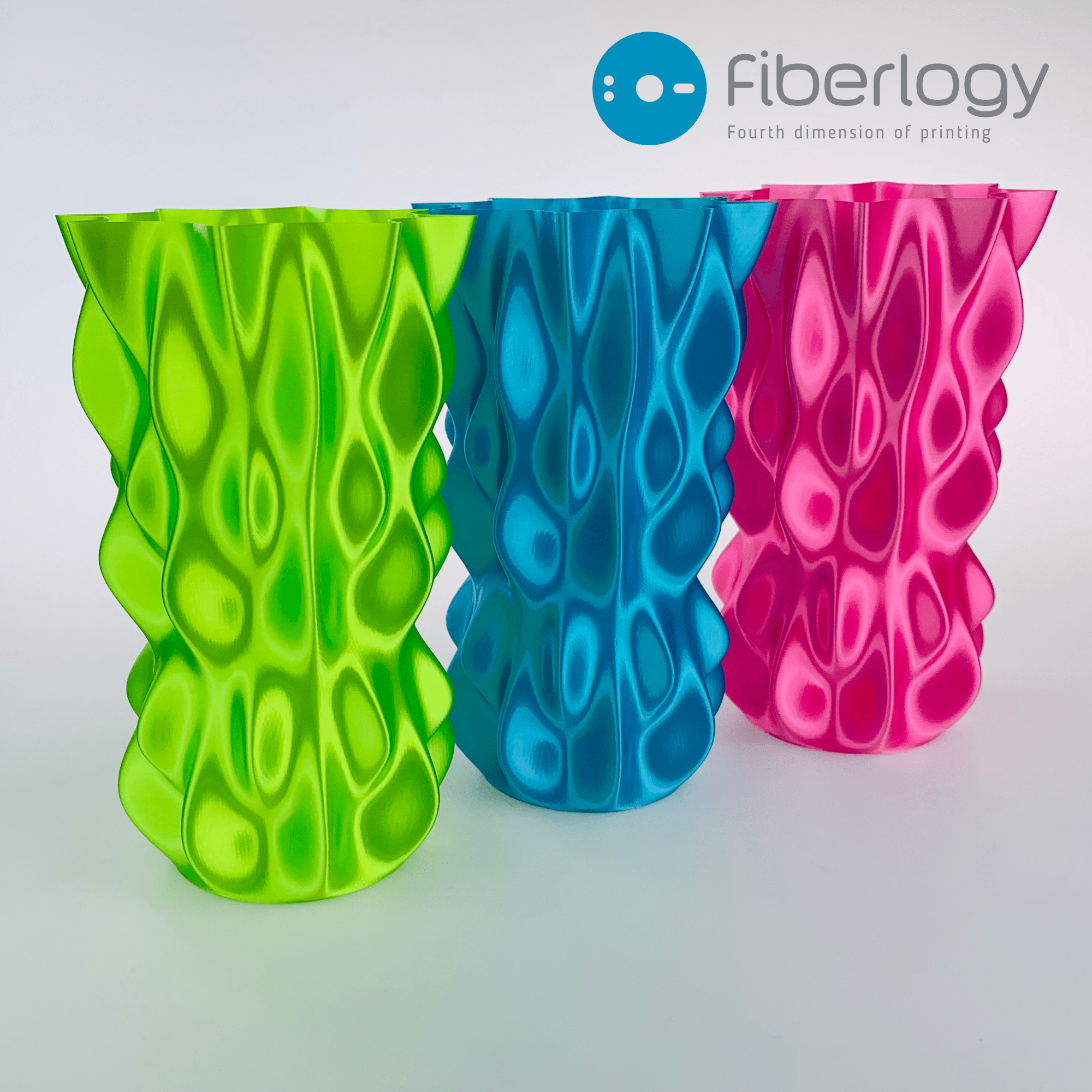 Fiberlogy's FiberSilk Metallic, already available in 10 colours. Image via Fiberlogy.
