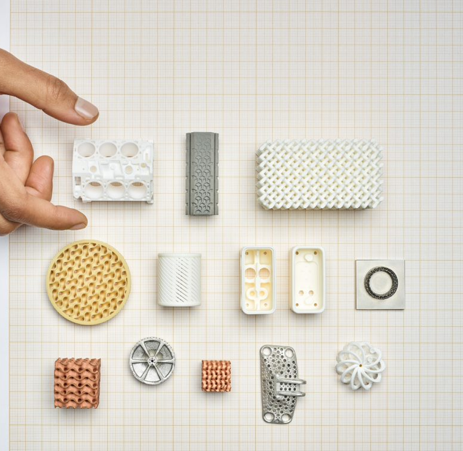 Items, printed on a Roboze 3D printer. Photo via Thinklaser.