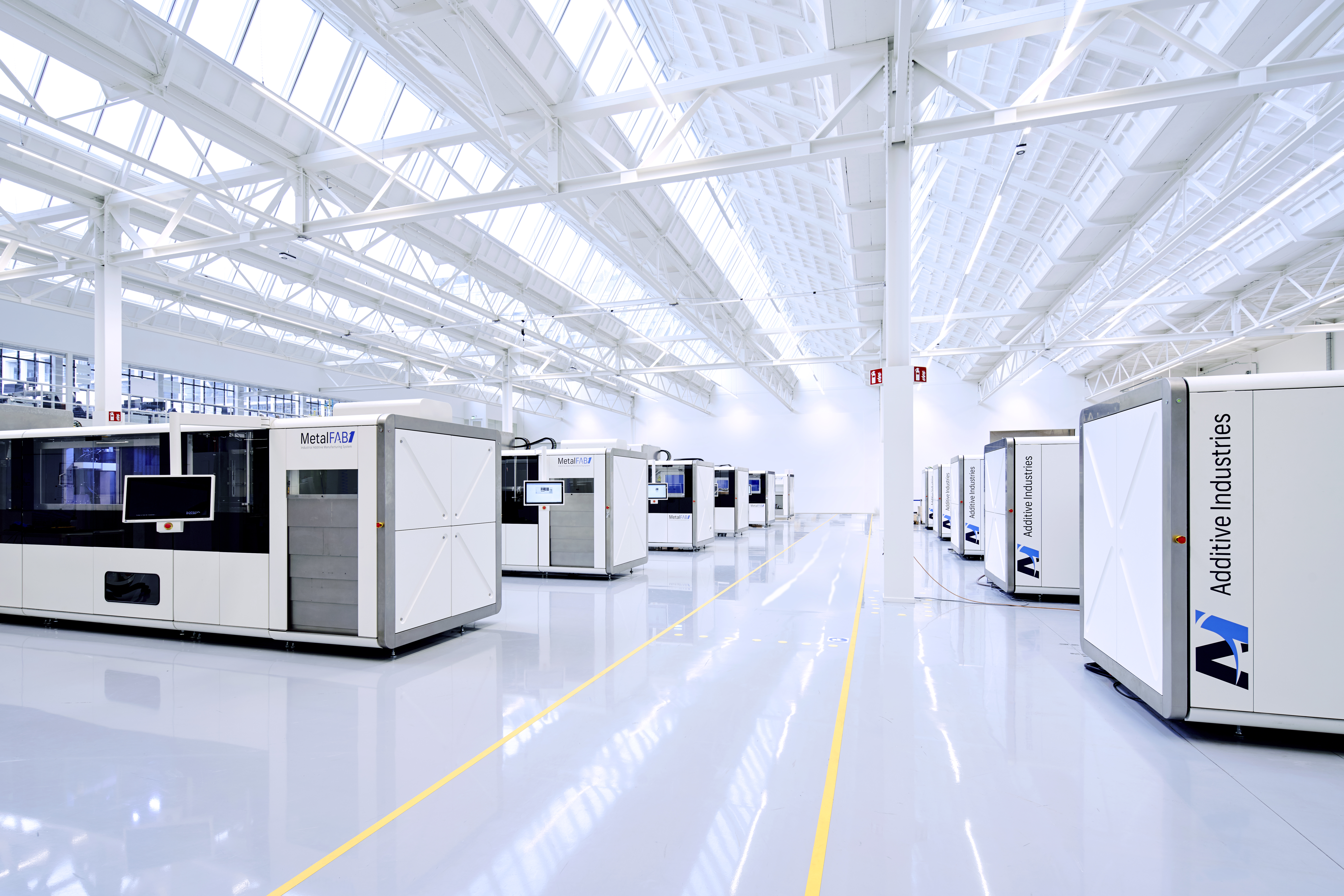 Featured image shows the Additive Industries' MetalFAB1 3D printers on its production floor. Photo via Additive Industries.