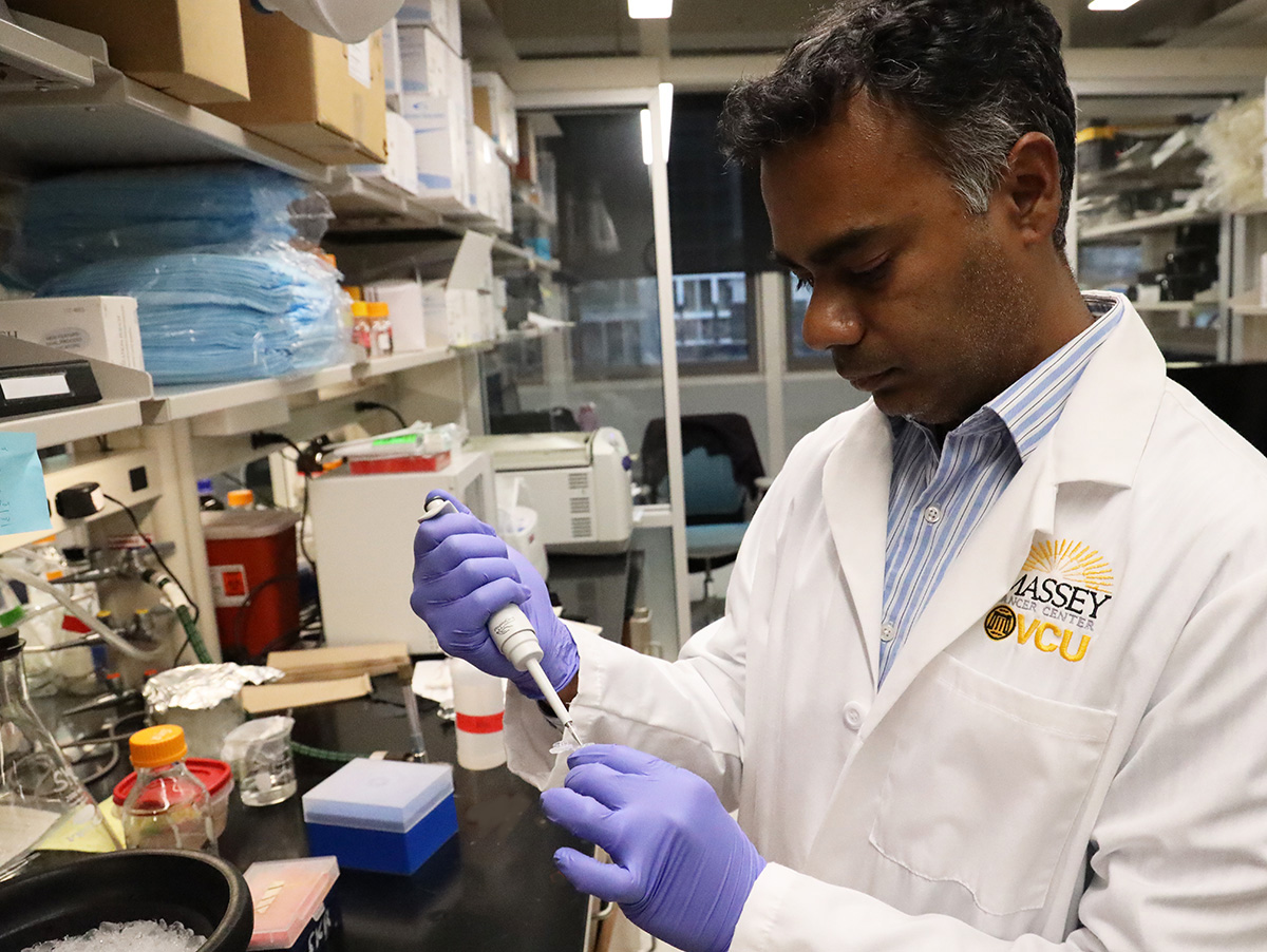 Using Jiang's method, Massey Center researchers could be able to tailor cancer treatments to patients. Photo via VCU' Massey Center.