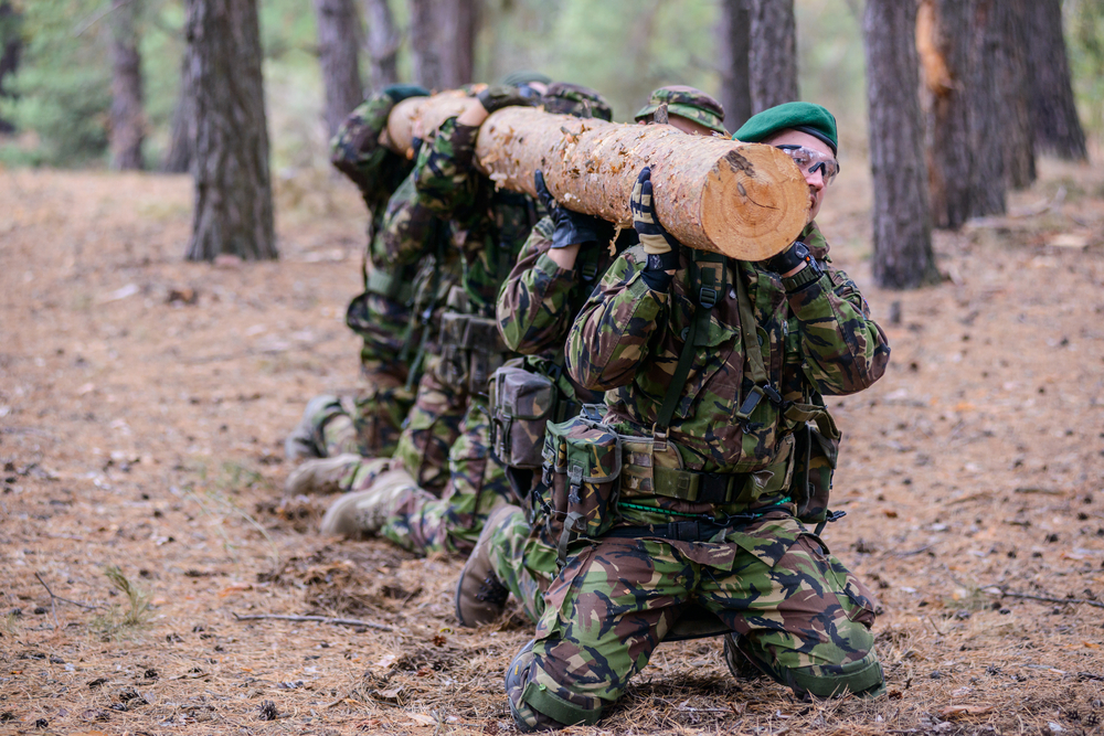 Military exercises can be hard on the knees. Photo via The Stone Clinic.