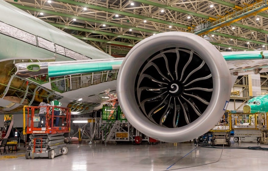 GE Aviation a également utilisé l'impression 3D pour produire des pièces d'avion, notamment dans le moteur à réaction 777x de Boeing (photo).  Photo via Boeing.