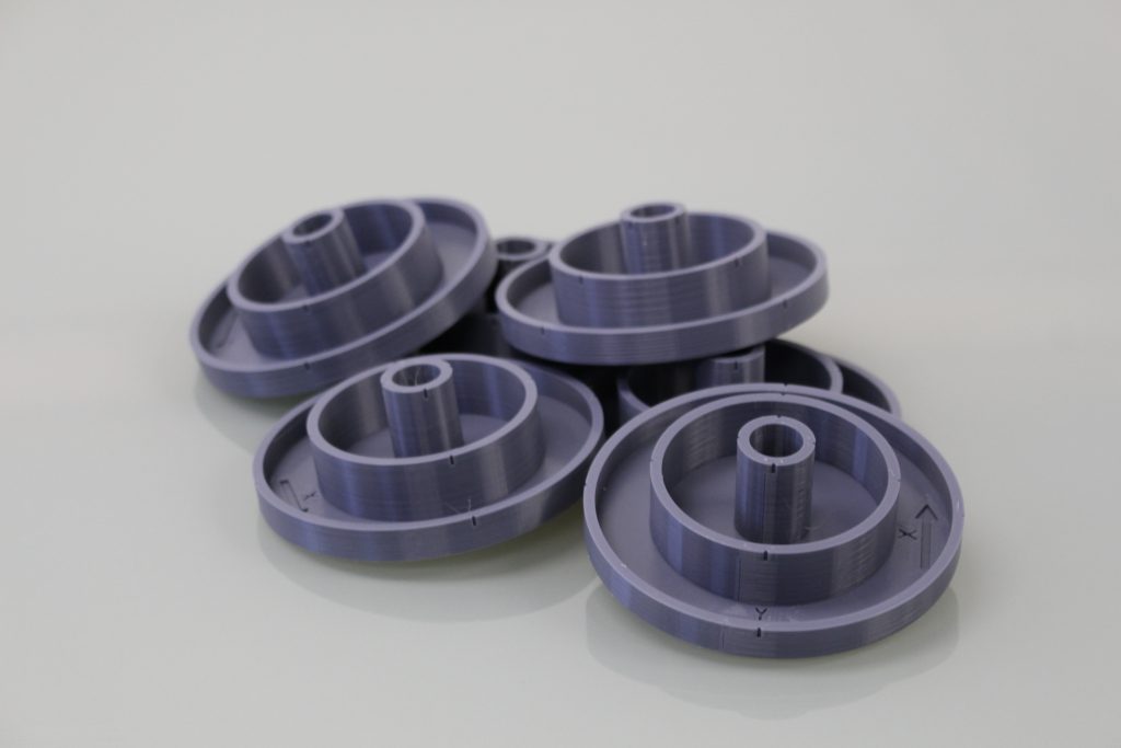 The circular trajectory test printed on the E3D. Photo by 3D Printing Industry.