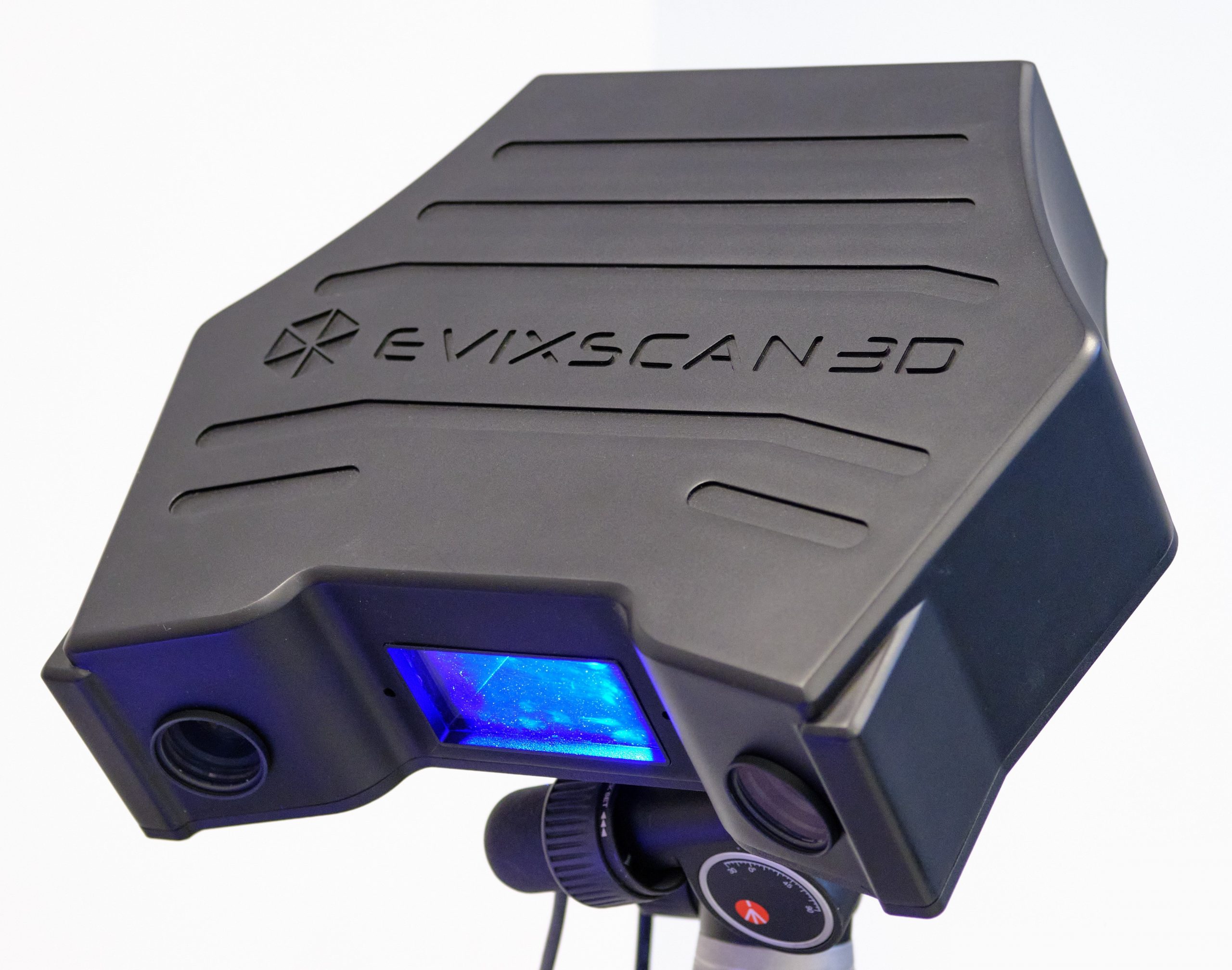 Le scanner EviXscan 3D Optima+ M.  Image via Evatronix.