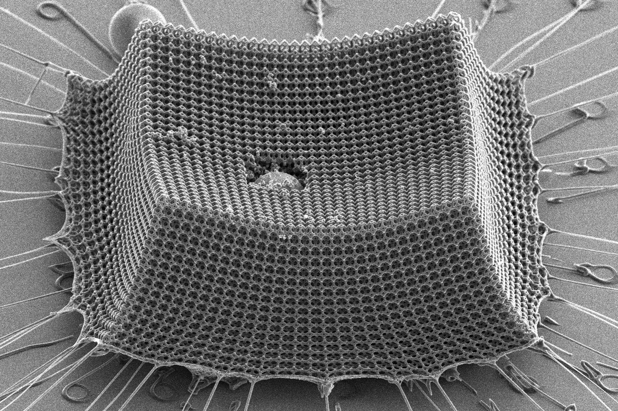 The ISN has developed a nano-architected material that is reportedly more effective at stopping a projectile than Kevlar or steel. Photo via Caltech.