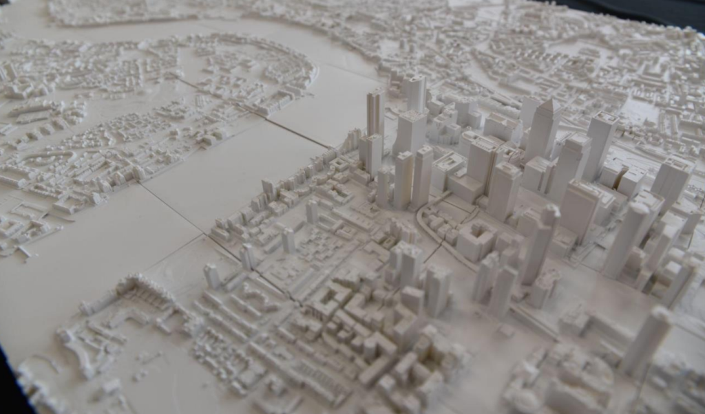 The world’s largest 3D printed model of London. Photo via AccuCities.