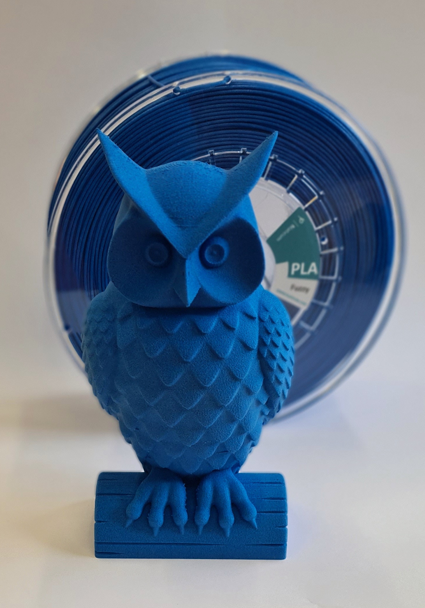 An owl model 3D printed in Filaticum Fuzzy. Photo via Filaticum.