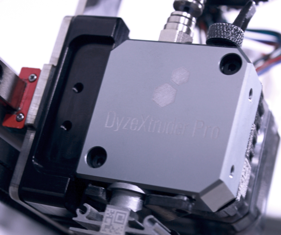 The DyzeXtruder Pro extruder. Photo via Dyze Design. 