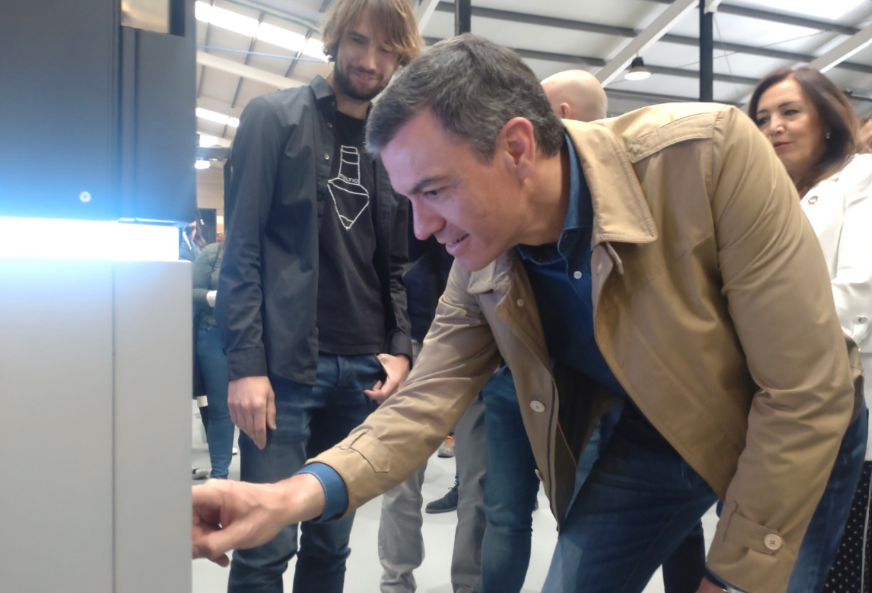 The President of the Spanish Government, Pedro Sánchez, visited the Meltio factory in Linares (Jaén). Image via Meltio.