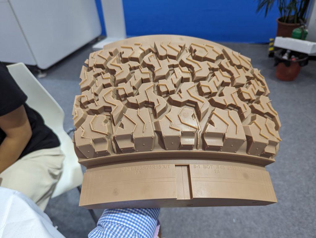 SoonSer 3D printed tire mold. Photo by Michael Petch.