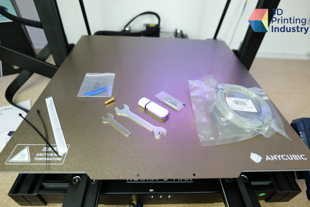 تخت چاپی Kobra 2 Max.  عکس از صنعت چاپ سه بعدی.