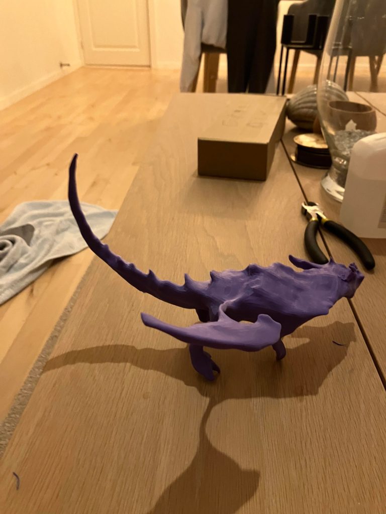 Top view of the 3D printed dragon model. Photo via Mrblindguardian
