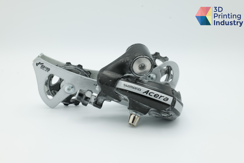 Derailleur object and 3D scan results. Photo and images by 3D Printing Industry
