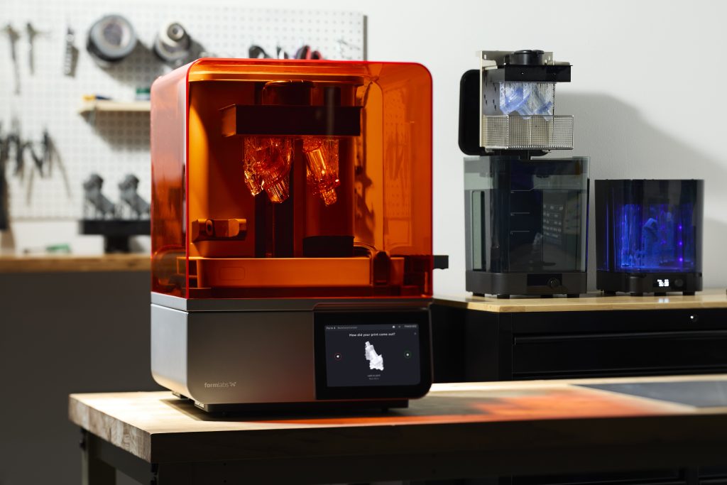 New Formlabs Form 4L and its variant 3D printer announced with unique ...