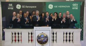 Larry Culp, CEO of GE Aerospace, and Scott Strazik, CEO of GE Vernova ring the Opening Bell. Photo via GE Aerospace.