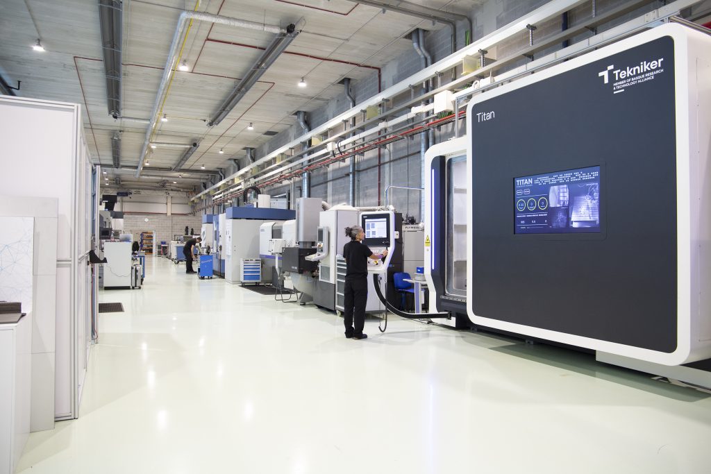The TITAN 3D printer inside the technology centre. Photo via Tekniker Technology Centre.