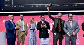 BigReps bell ringing ceremony at the Frankfurt Stock Exchange. Photo via BigRep