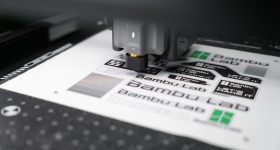 The Bambu Lab H2D's digital cutter. Image via Bambu Lab.