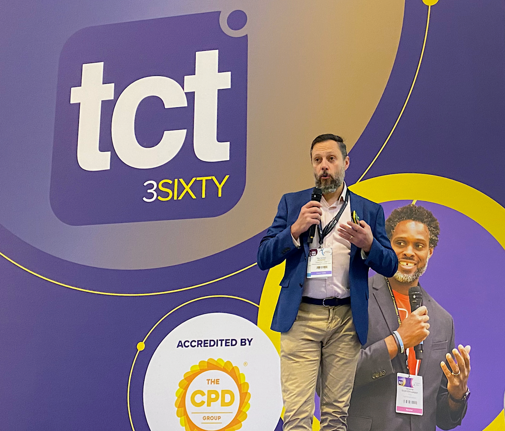 Wing Commander Jon McMahon speaking at TCT 3Sixty 2025. Photo by 3D Printing Industry.